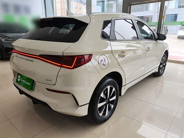 BYD E2 2023 2023款 豪华型