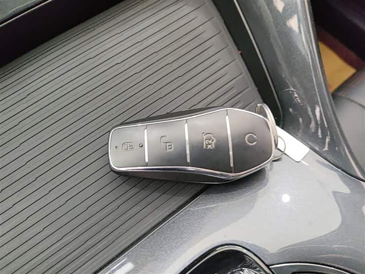 BYD E2 2023 2023款 豪华型