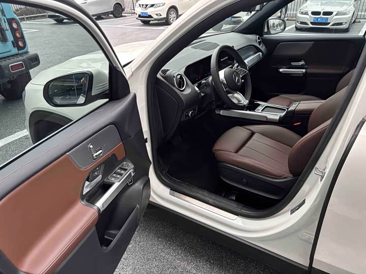 Mercedes-Benz GLB-Class 2024 2024款 改款 GLB 200 动感型