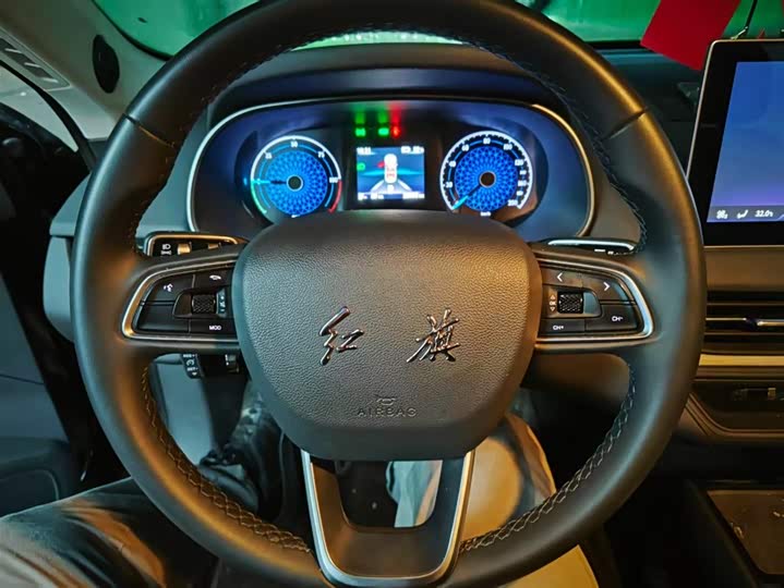 Hongqi E-QM5 2025 2025款 610km PLUS