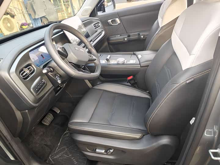 BAIC Beijing BJ30 2024 2024款 1.5T 魔核电驱标准版