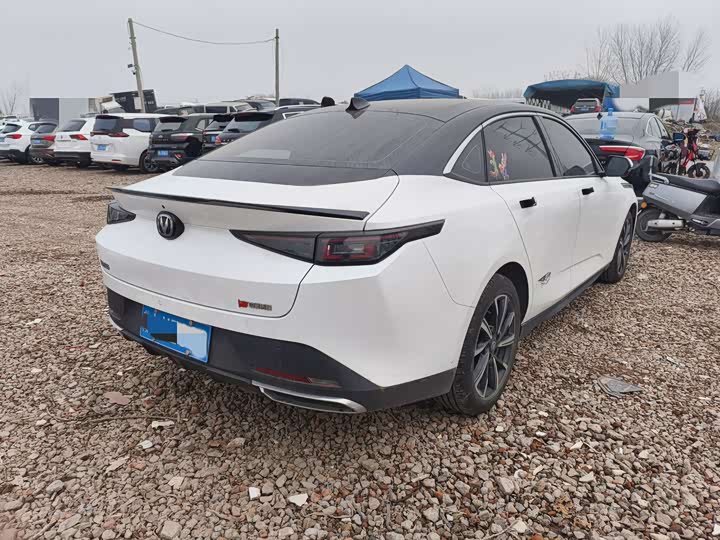 Changan Eado Plus 2024 2024款 1.5T GDI自动 尊贵型