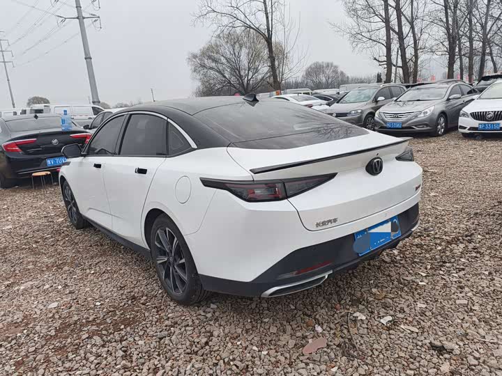 Changan Eado Plus 2024 2024款 1.5T GDI自动 尊贵型