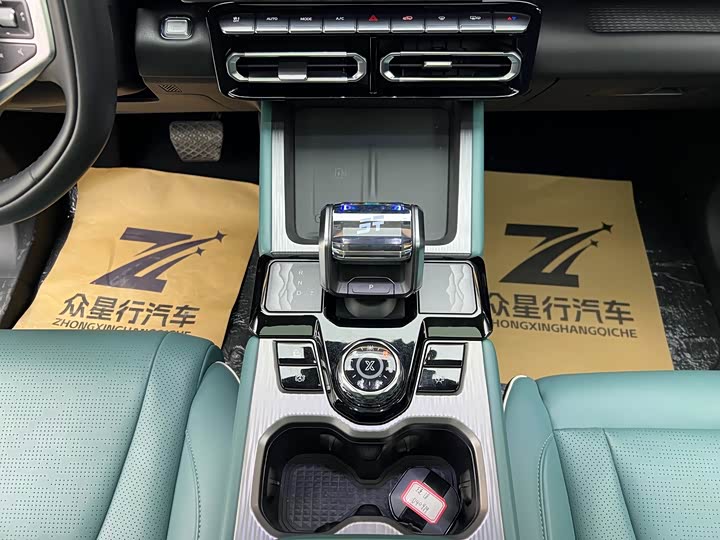 Jetour Freedom 2025 2025款 2.0TD XWD征服