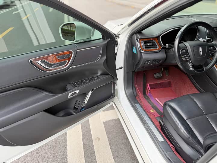 Lincoln Continental 2019 2019款 2.0T 两驱尊享版 国VI