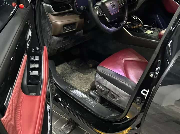 Toyota Crown Kluger 2024 2024款 2.5L HEV四驱旗舰版