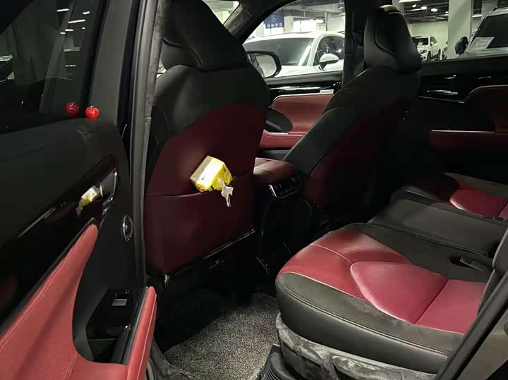 Toyota Crown Kluger 2024 2024款 2.5L HEV四驱旗舰版