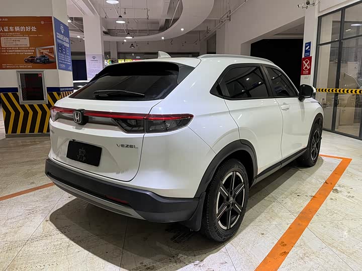 Honda Vezel 2023 2023款 1.5L CVT精英版
