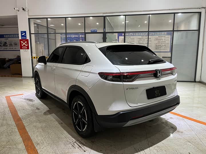 Honda Vezel 2023 2023款 1.5L CVT精英版