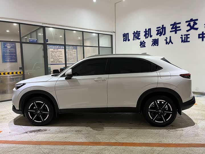 Honda Vezel 2023 2023款 1.5L CVT精英版