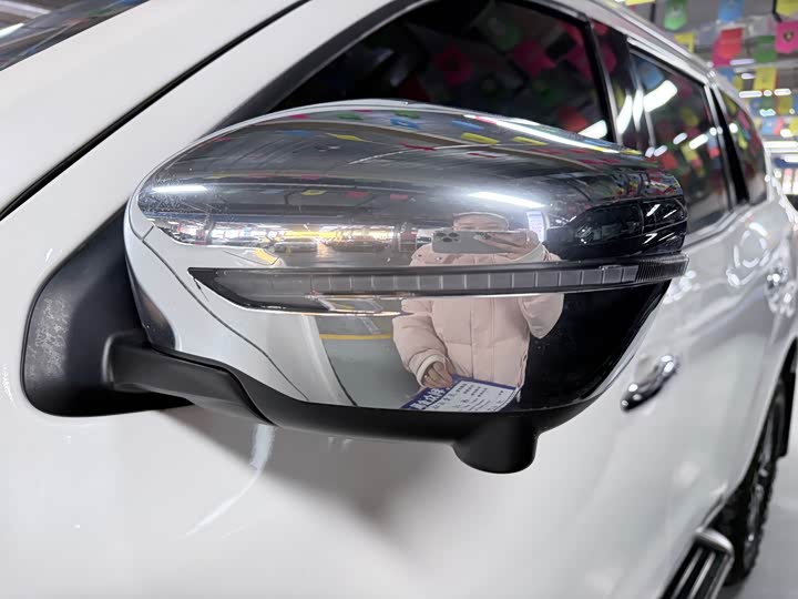 Nissan Terra 2020 2020款 2.5L XL Upper 4WD 自动四驱豪华版