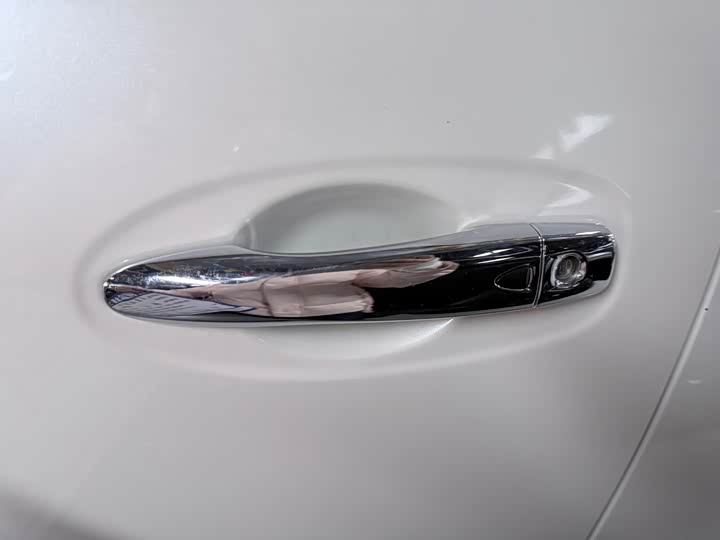 Nissan Terra 2020 2020款 2.5L XL Upper 4WD 自动四驱豪华版