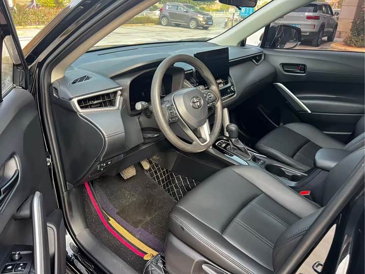 Toyota Frontlander 2024 2024款 2.0L 智能电混双擎 领先版