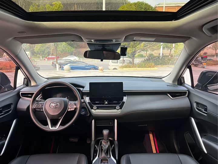 Toyota Frontlander 2024 2024款 2.0L 智能电混双擎 领先版