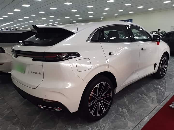Changan UNI-K Hybrid 2024 2024款 智电iDD 1.5T 135km智领型