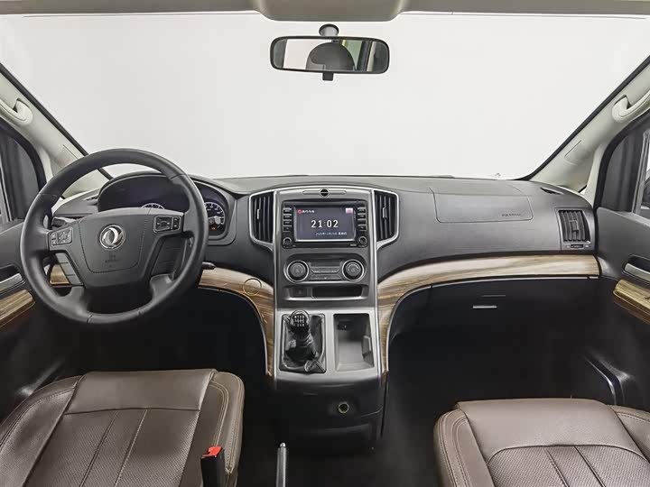 Dongfeng Forthing Lingzhi Plus 2021 2021款 2.0L 手动豪华型 7座