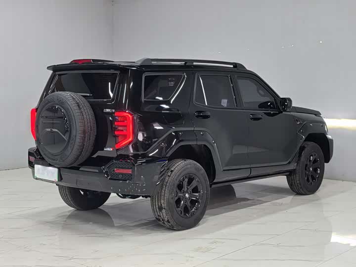 2026 Tank 400 Hybrid