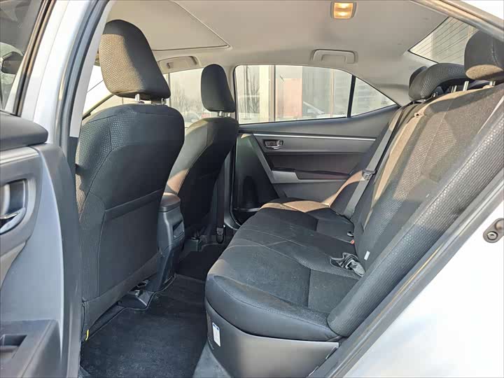 Toyota Corolla Hybrid 2019 2019款 1.8L E-CVT领先版