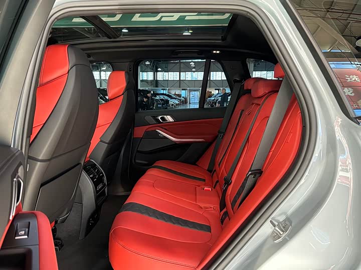 BMW X5 M 2023 2023款 X5 M 雷霆版