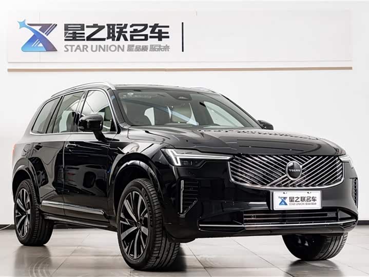 Volvo XC90 2025 2025款 改款 B5 智逸豪华版 5座