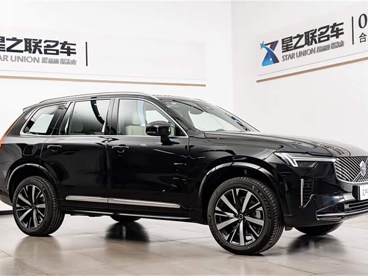 Volvo XC90 2025 2025款 改款 B5 智逸豪华版 5座