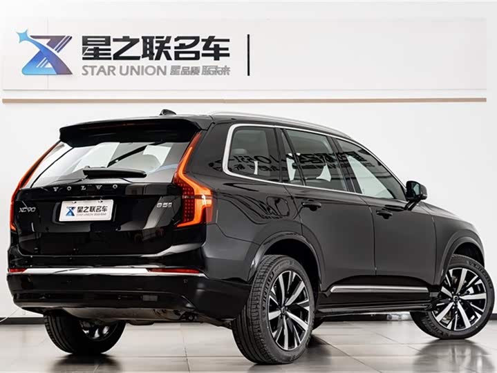 Volvo XC90 2025 2025款 改款 B5 智逸豪华版 5座