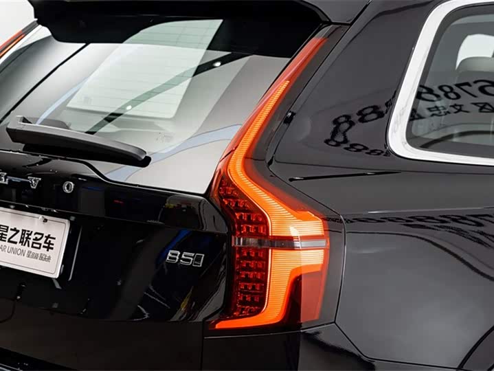 Volvo XC90 2025 2025款 改款 B5 智逸豪华版 5座