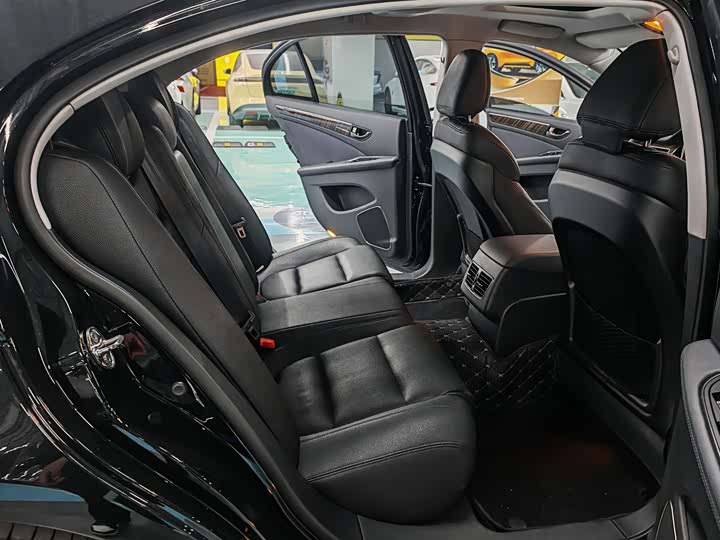 Hongqi H7 2021 2021款 1.8T 舒适版