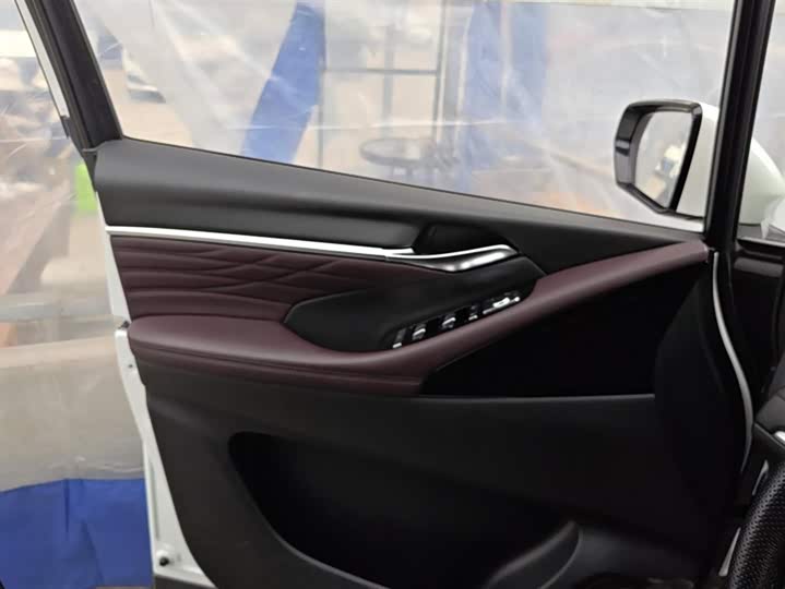 GAC Trumpchi M8 2024 2024款 大师系列 400T 尊贵版