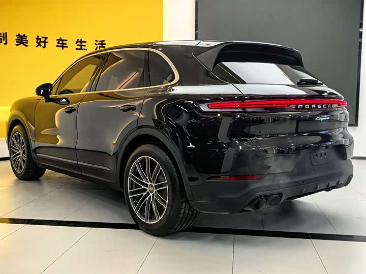 Porsche Cayenne 2025 2025款 Cayenne 3.0T 逐梦版