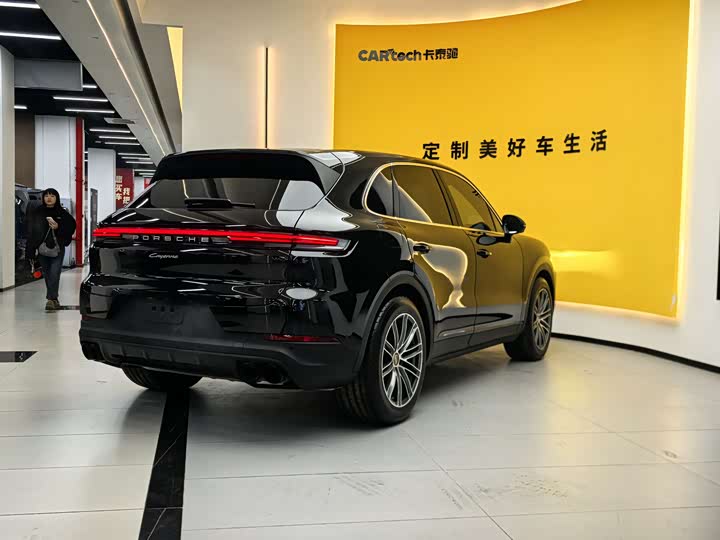 Porsche Cayenne 2025 2025款 Cayenne 3.0T 逐梦版