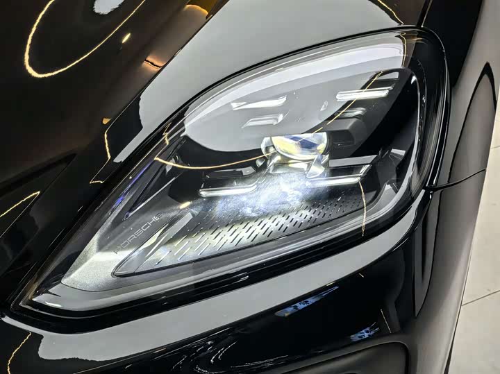 Porsche Cayenne 2025 2025款 Cayenne 3.0T 逐梦版