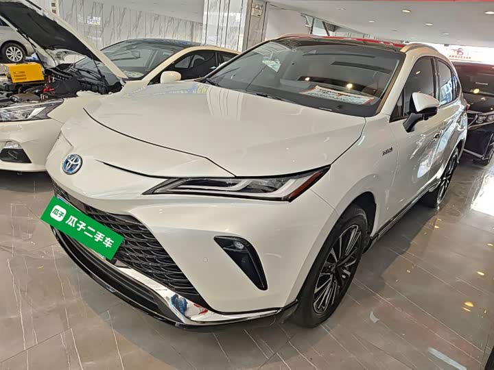 Toyota Venza 2023 2023款 2.5L智能电混双擎 两驱尊贵版