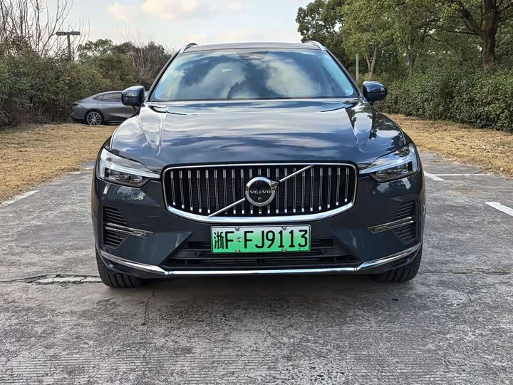 Volvo XC60 Hybrid 2025 2025款 插电式混动 长续航四驱智雅豪华版