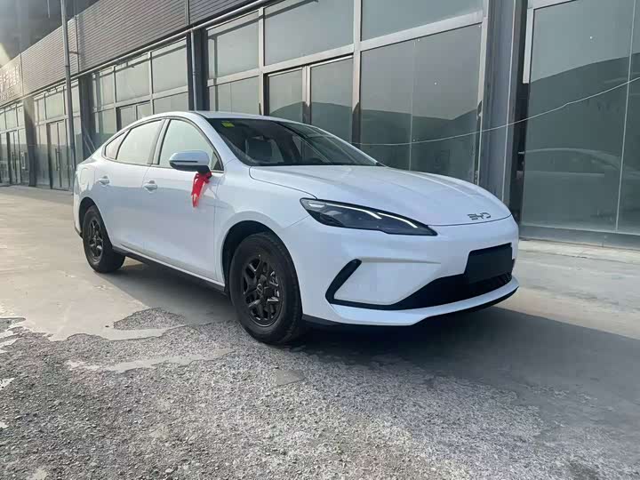 BYD Seal 05 DM-i Hybrid 2025 2025款 DM-i 智驾版 55KM豪华型