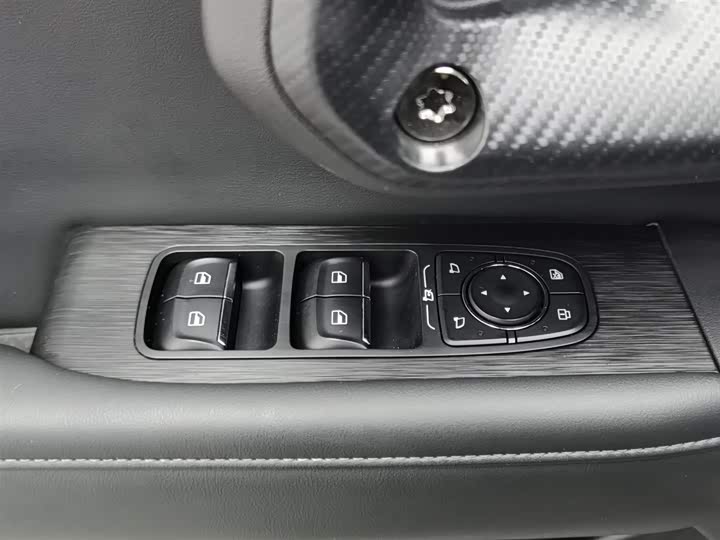 Haval H-Dog 2023 2023款 2.0T 四驱潮野Plus