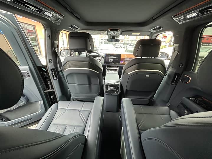 Zeekr 9X 2025 2025款 Ultra版 70kWh