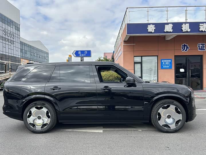 Zeekr 9X 2025 2025款 Ultra版 70kWh