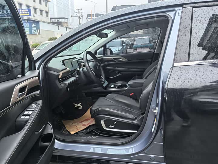 XPeng P5 2022 2022款 550E