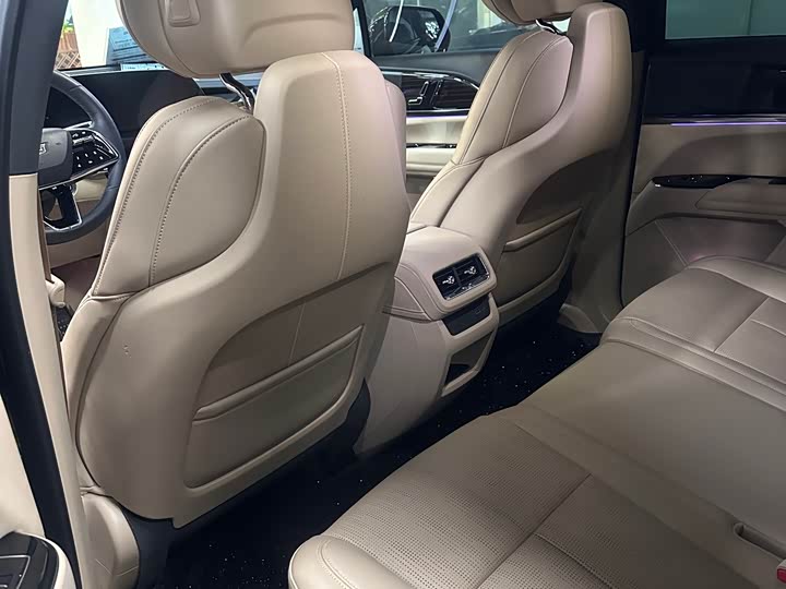 Cadillac XT5 2025 2025款 2.0T 豪华型