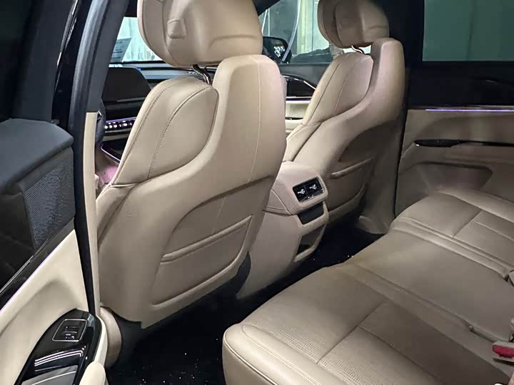 Cadillac XT5 2025 2025款 2.0T 豪华型