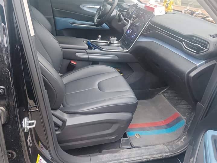 Bestune T90 2023 2023款 1.5T DCT 自动豪华型