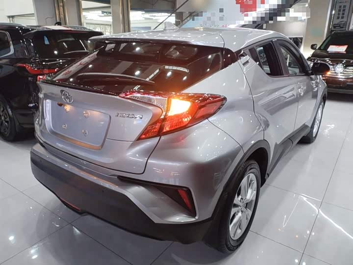 Toyota Izoa 2021 2021款 2.0L 奕行版