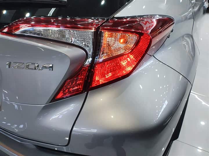 Toyota Izoa 2021 2021款 2.0L 奕行版