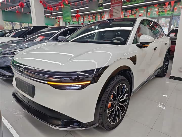 Zeekr 7X 2025 2025款 100kWh 长续航后驱智驾版