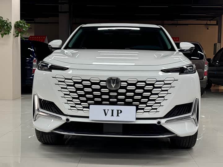 Changan UNI-K 2021 2021款 2.0T 尊贵型