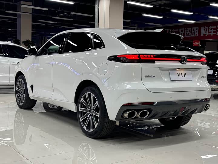 Changan UNI-K 2021 2021款 2.0T 尊贵型