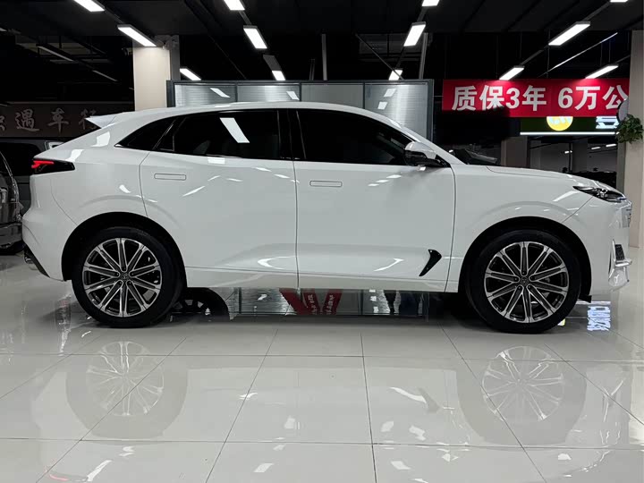 Changan UNI-K 2021 2021款 2.0T 尊贵型