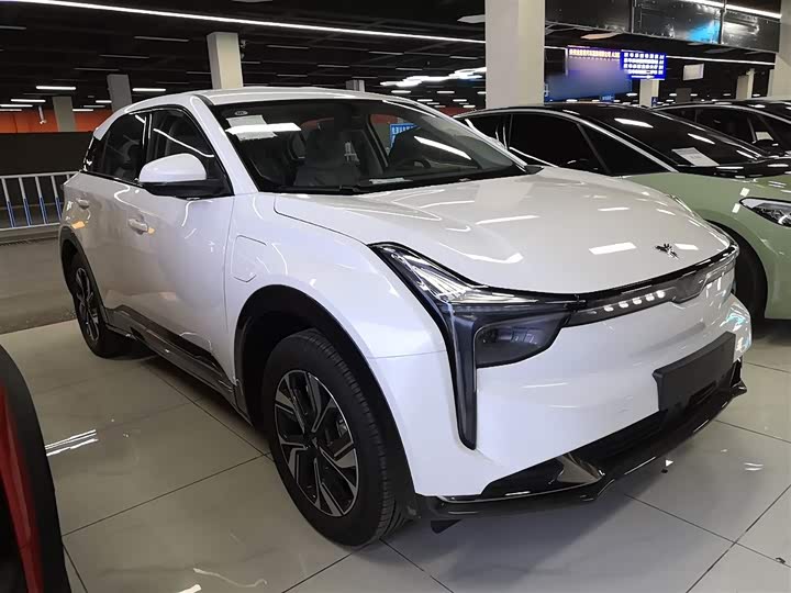 Hozon U 2023 2023款 哪吒U-Ⅱ 500 U秀版 磷酸铁锂