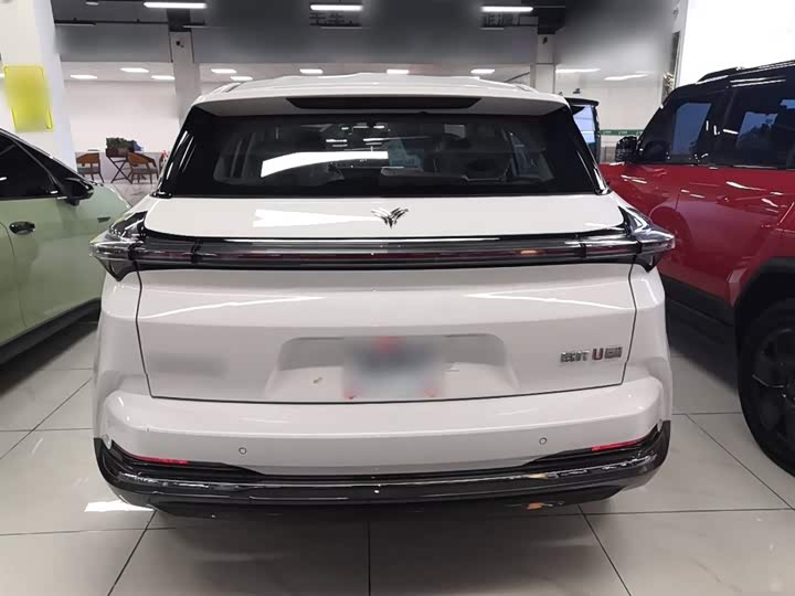 Hozon U 2023 2023款 哪吒U-Ⅱ 500 U秀版 磷酸铁锂